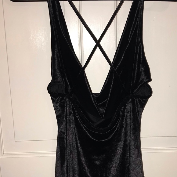 Cowl Neck Strappy Back Velvet Dress - Picture 4 of 6